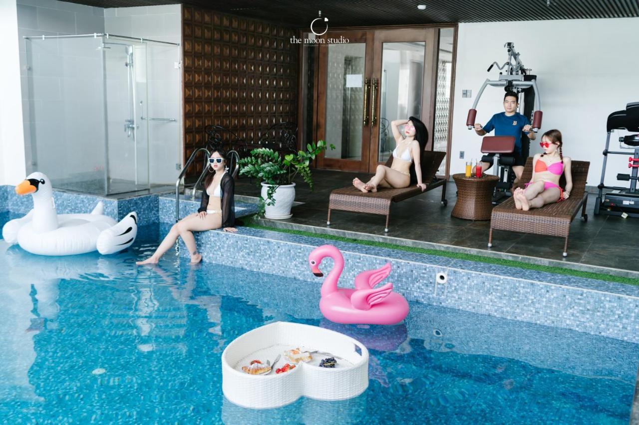 Nostalgia Boutique Hotel Дананг Экстерьер фото