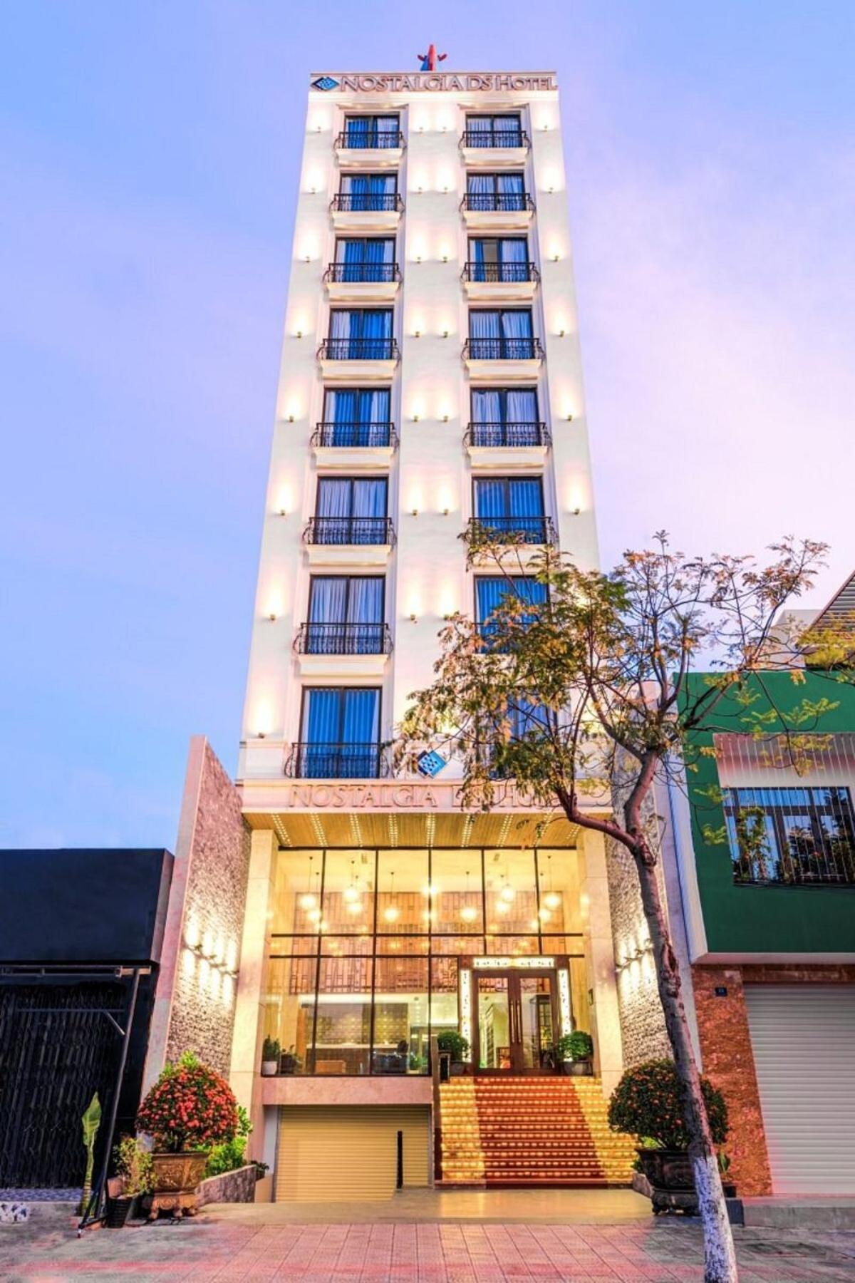 Nostalgia Boutique Hotel Дананг Экстерьер фото