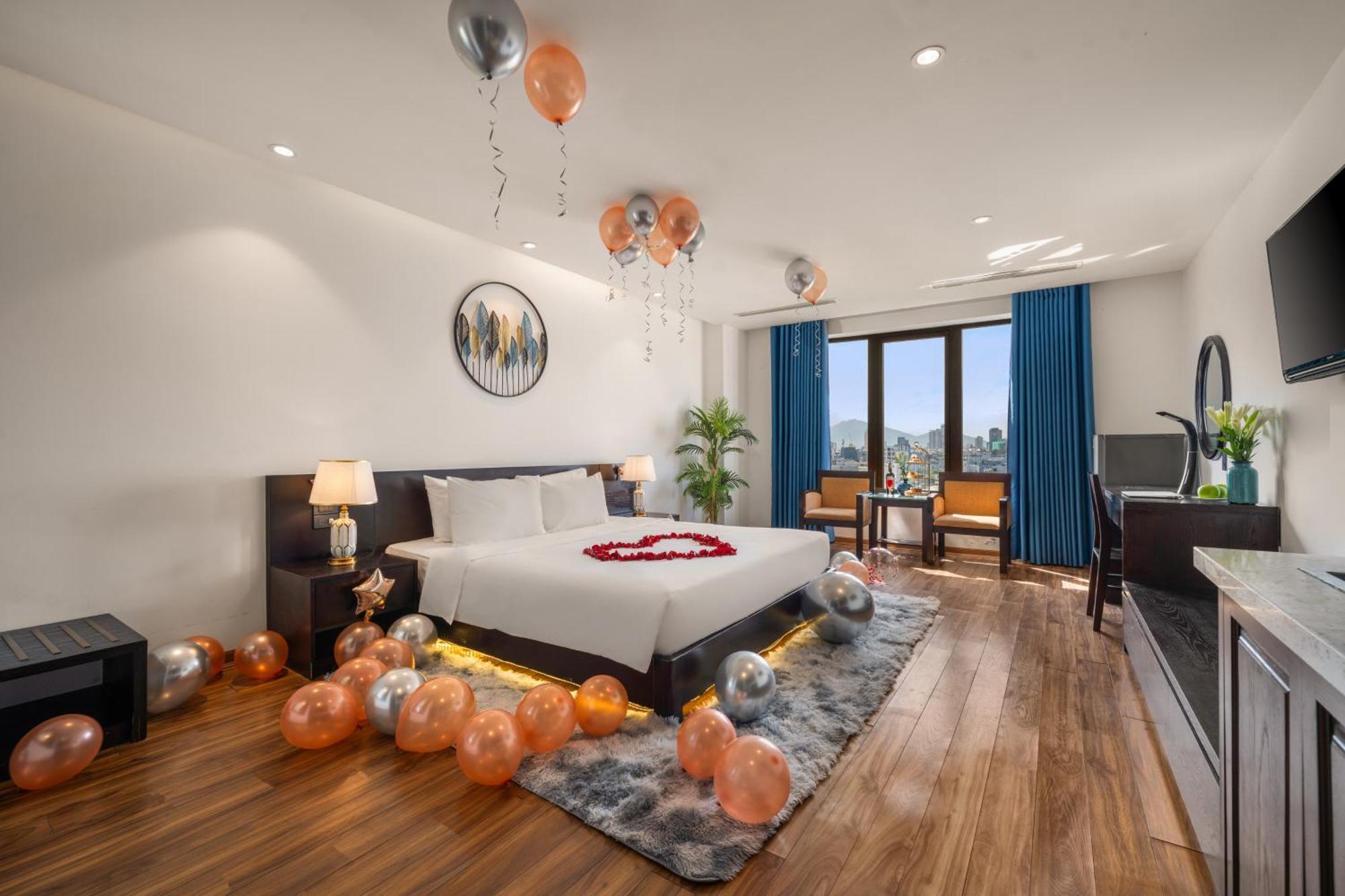 Nostalgia Boutique Hotel Дананг Экстерьер фото