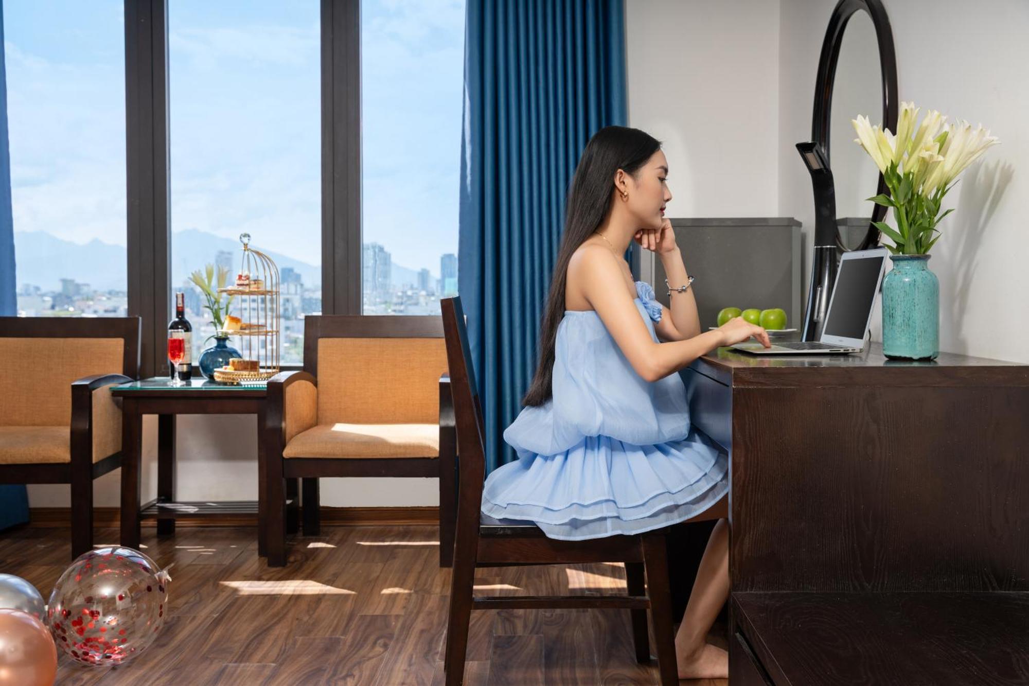 Nostalgia Boutique Hotel Дананг Экстерьер фото