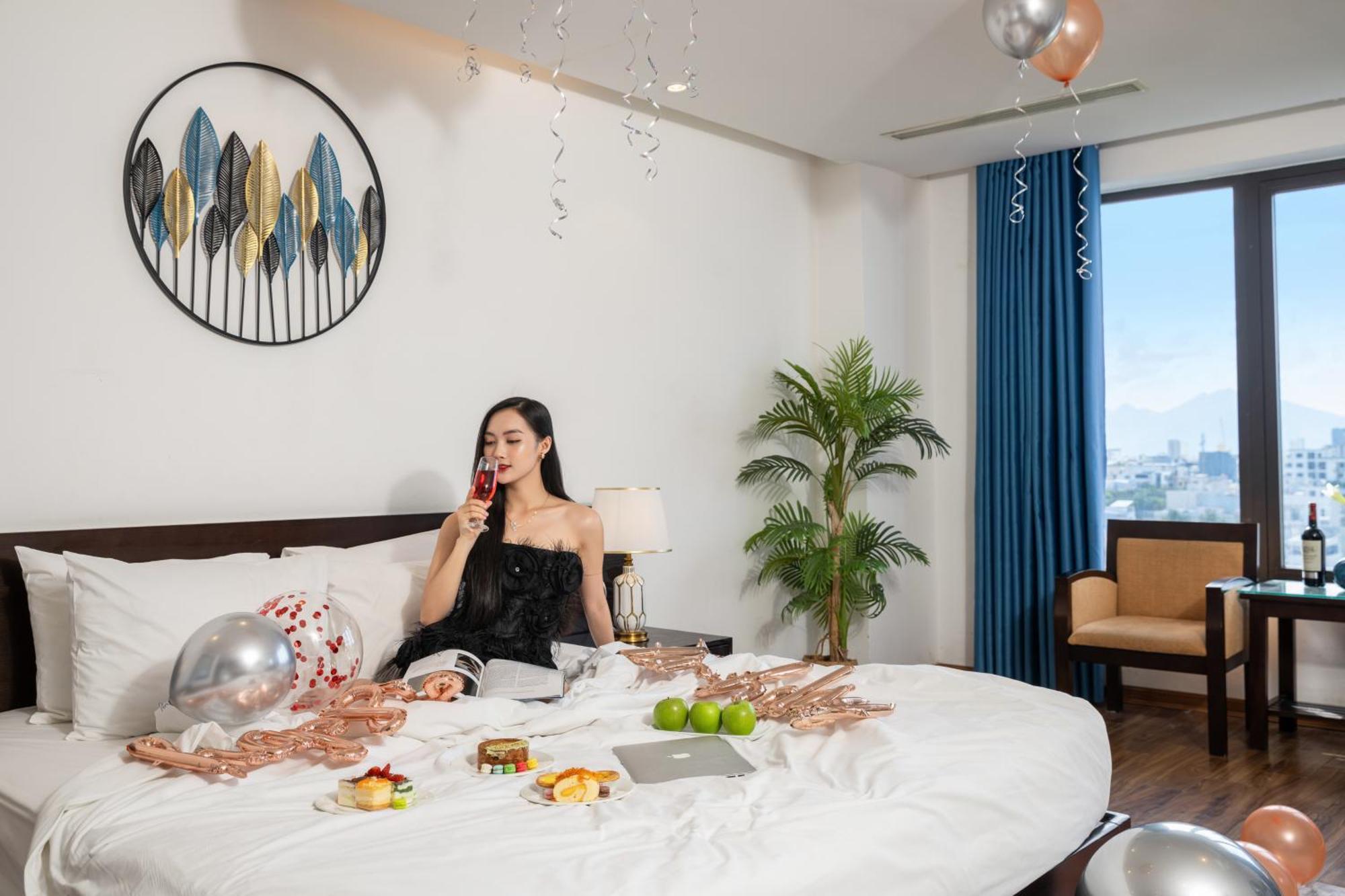 Nostalgia Boutique Hotel Дананг Экстерьер фото